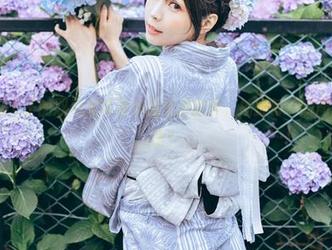 畅游ElyEE子的双马尾写真作品资源世界，捕捉每一瞬间的独特美丽！