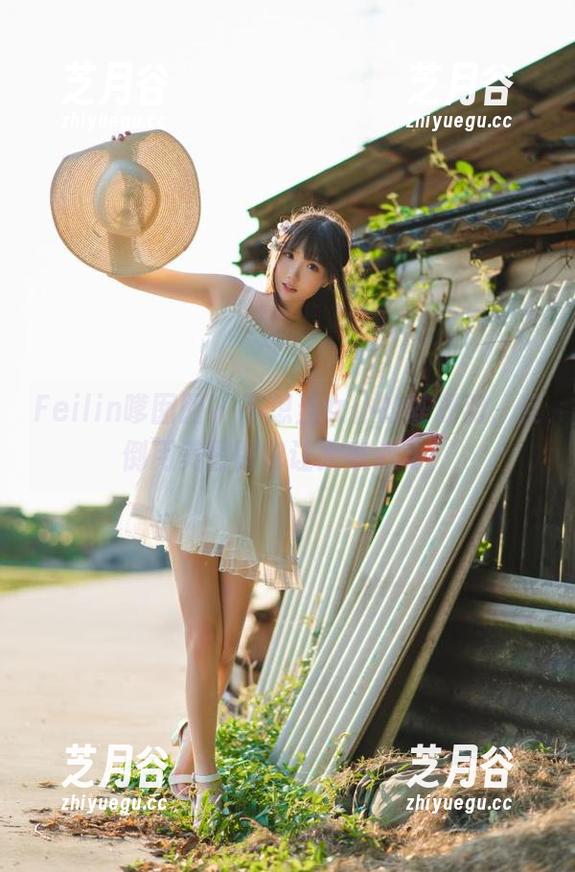 Feilin嗲囡囡 - 不想当女仆的陈舒羽，反倒用美图图包让大家心动！