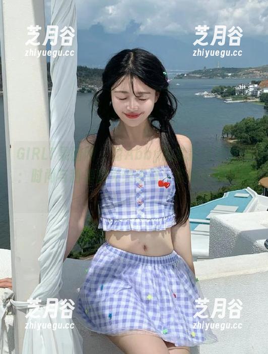 GIRLT果团网-甜Abby GIRLT果团网 - 甜Abby的私拍短裤套图:时尚与甜美的完美碰撞,你绝不能错过!