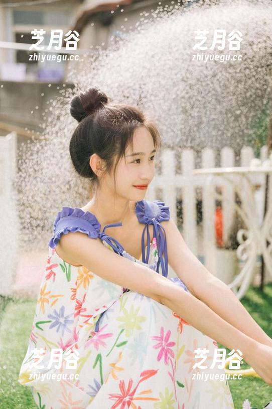 GIRLT果团网-黄歆苑 GIRLT果团网 - 黄歆苑夏天系列写真合集:每一幅原图都展现了别样的夏日风情!