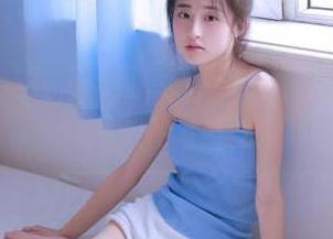 HuaYang花漾 – 小海臀Rena最新内衣写真原图，令人难以忘怀的视觉冲击与艺术感受
