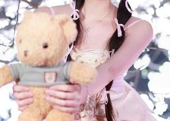 MFStar模范学院 – 免费开放美七Mia奶牛写真资源，带你走进奇妙的艺术世界！