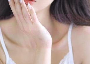 MFStar模范学院 – 与苏西-susie女仆一起享受写真福利，感受那一份清新唯美的视觉盛宴！
