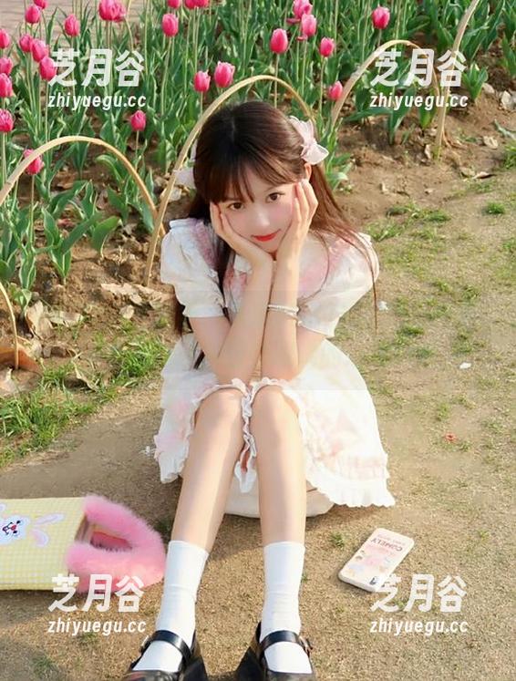 MiiTao蜜桃社-米琪MIKI MiiTao蜜桃社 - 米琪MIKI推出全新粉色写真图包,免费获取她的迷人风采