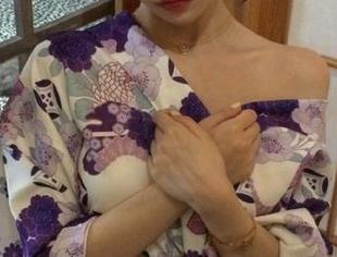 MyGirl美媛馆 – 免费收藏“小海臀rena”厨娘写真，adorable照片让你瞬间心动！