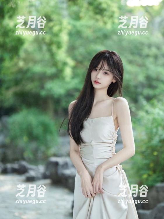 SSA丝社-CC SSA丝社 - CC的粉色写真图册,记录专属你的青春瞬间