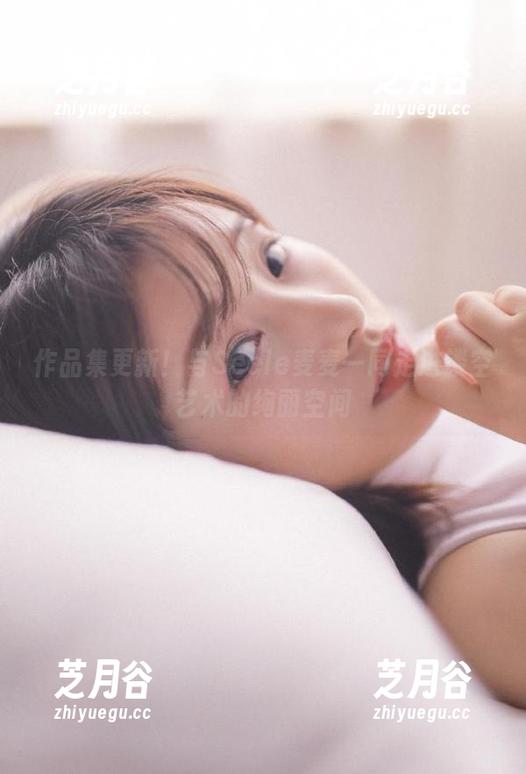Seele麦麦 作品集更新!与Seele麦麦一同走进镂空艺术的绚丽空间