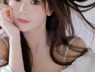 TouTiao头条女神 – 全新灰丝主题的娜依灵儿写真集资源，让我们一起追逐时尚的脚步！