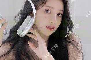 TouTiao头条女神 – 林依依连体衣照片大放送，免费图包带你领略无限魅力！