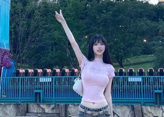 Tukmo兔几盟 – 以光为笔：朵比dobby修女的高清写真绘制心灵的美丽画卷