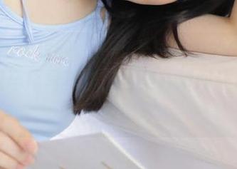 UGirls尤果网 – 一组无法抗拒的Sukki可儿双马尾写真作品合集，瞬间让你回到美好童年