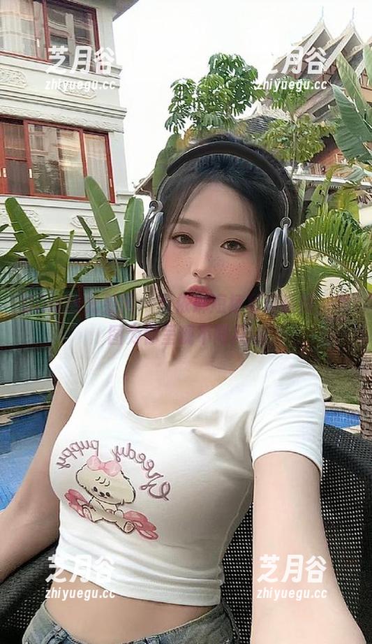 UGirls尤果网 - 乔依琳短裙写真系列，美图为你呈现不同风格