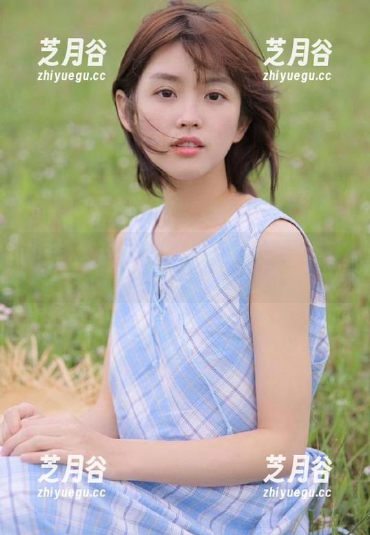 UGirls尤果网-田梓茵 UGirls尤果网 - 看!田梓茵的裸足私拍,萌趣十足令人心动的套图!