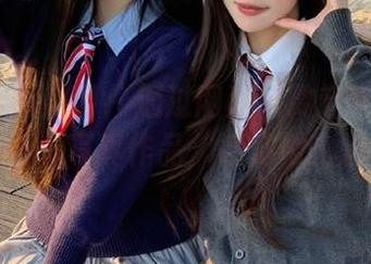 UGirls尤果网 – 通过网盘欣赏赵伊彤女孩的精彩写真作品，感受她的魅力