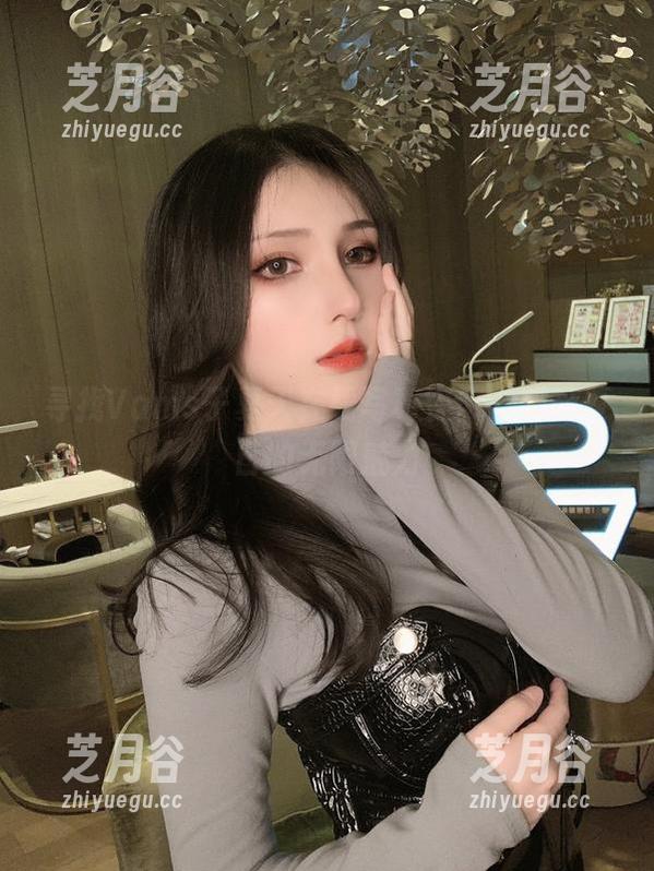 Vams子 寻找Vams子夏天在线写真资源,感受夏日的无限魅力