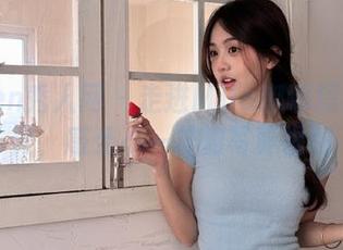 Xiuren秀人网 – 走进Mila嘟嘟短裙的世界，感受不一样的写真福利