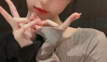 Xiuren秀人网 – 可爱九尾Ivy图集：带你走进她的梦幻世界