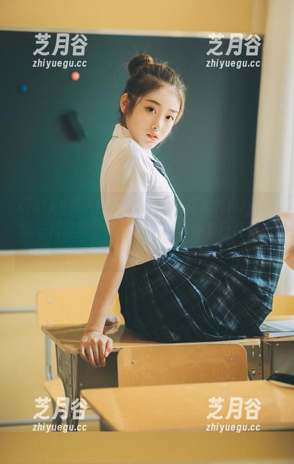Xiuren秀人网-刘飞儿Faye Xiuren秀人网 - 快来查看刘飞儿Faye的连衣裙美图,超丰富的写真合集已经在网盘中静候你的到来!