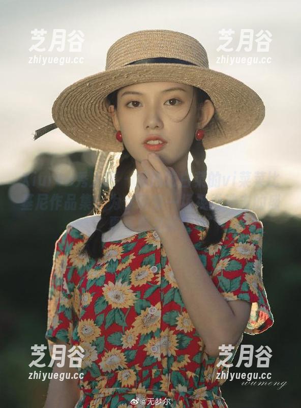 Xiuren秀人网-吃白菜的vi菜菜 Xiuren秀人网 - 精选吃白菜的vi菜菜比基尼作品集:为你带来一场视觉冲击的盛夏写真之旅!
