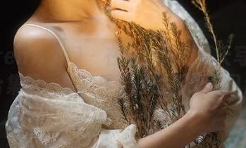 Xiuren秀人网 – 在林好好的夏天写真美图合集里，寻找属于你的那份夏日记忆