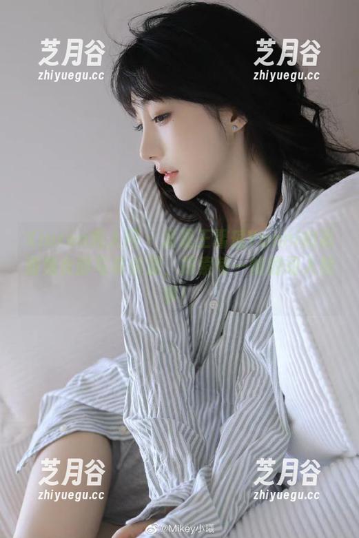 Xiuren秀人网-王馨瑶Yanni Xiuren秀人网 - 发现王馨瑶Yanni的高清兔女郎写真资源,探索每一帧的动人故事!