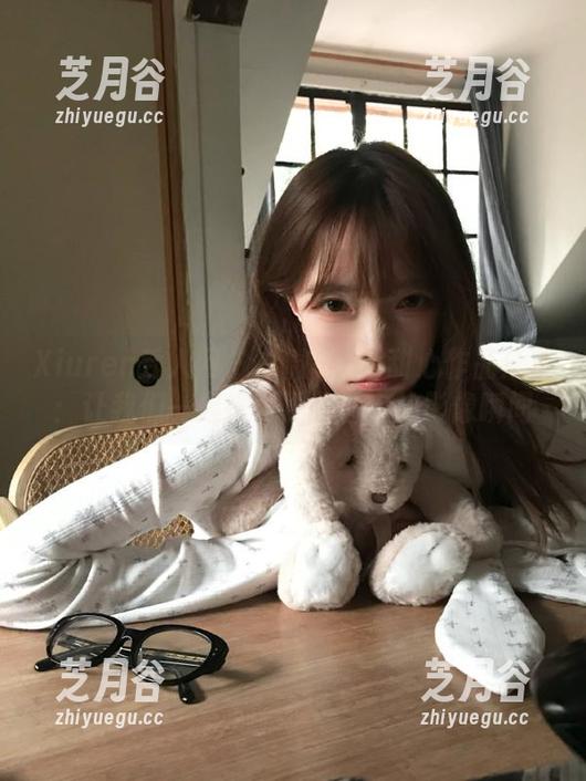 Xiuren秀人网-白微Sera Xiuren秀人网 - 白微Sera甜心作品分享:让我们一起探秘那些动人的影像瞬间