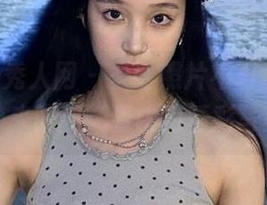 Xiuren秀人网 – 圣诞照片不再孤单，舒林培来陪你，看她的精彩写真！