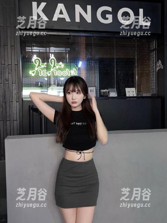 Xiuren秀人网-雨儿1494 Xiuren秀人网 - 瑜伽和写真:雨儿1494的原图究竟有多美?你敢看看吗?
