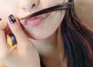 YouMi尤蜜荟 – laura阿姣的自拍在线集锦，让你发现潮流自拍资源的无限可能