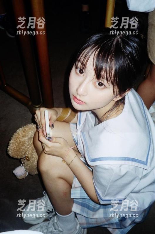 YouMi尤蜜荟-周于希sandy YouMi尤蜜荟 - 欣赏周于希sandy姐姐的美图写真,感受不一样的视觉盛宴