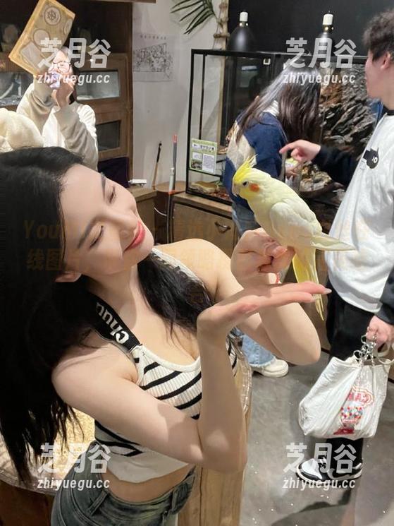 YouMi尤蜜荟-小海臀Rena YouMi尤蜜荟 - 精选小海臀Rena白丝在线图片,带你一同领略摄影与美的完美结合