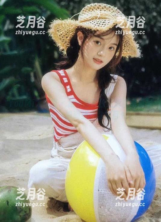 YouMi尤蜜荟-是小逗逗 YouMi尤蜜荟 - 是小逗逗独家短裤高清写真资源,瞬间抓住你的目光