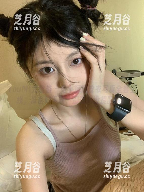 YouMi尤蜜荟-是小逗逗 YouMi尤蜜荟 - 是小逗逗皮衣写真全套上线,准备好下载,别说我没提醒你!