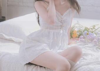 beautyleg – 揭秘ChiChi的吊带艺术：透过原图欣赏每一幅作品的灵魂！