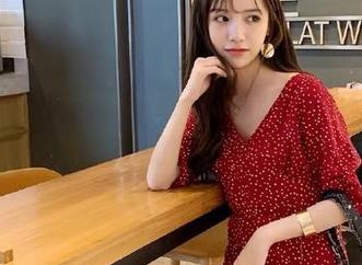beautyleg – 打破传统！Dana体操服原图更新，展现出独特的个人魅力