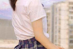 beautyleg – Jessie在泳池的作品，观看这一系列让人惊艳的写真，感受她的魅力与独特风格！