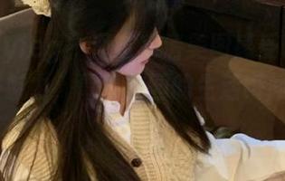 beautyleg – 通过高清美图感受Vanessa校服魅力，青春校园的生活瞬间尽在眼前！