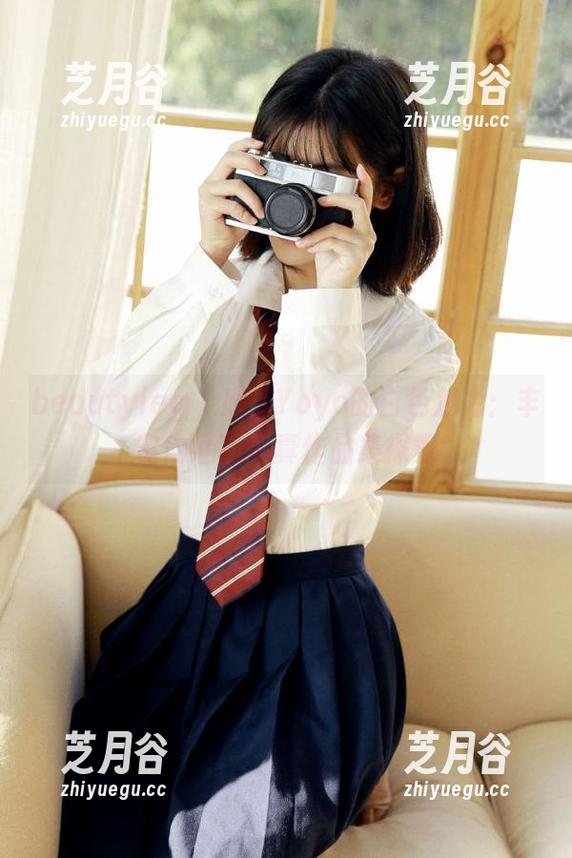 beautyleg-Yoyo beautyleg - 感受Yoyo的白色魅力:丰富内涵的写真作品集探索