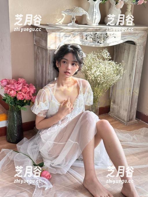 pans-Tina pans - 限量版高清图库呈现:Tina空姐如梦似幻的摄影写真之旅