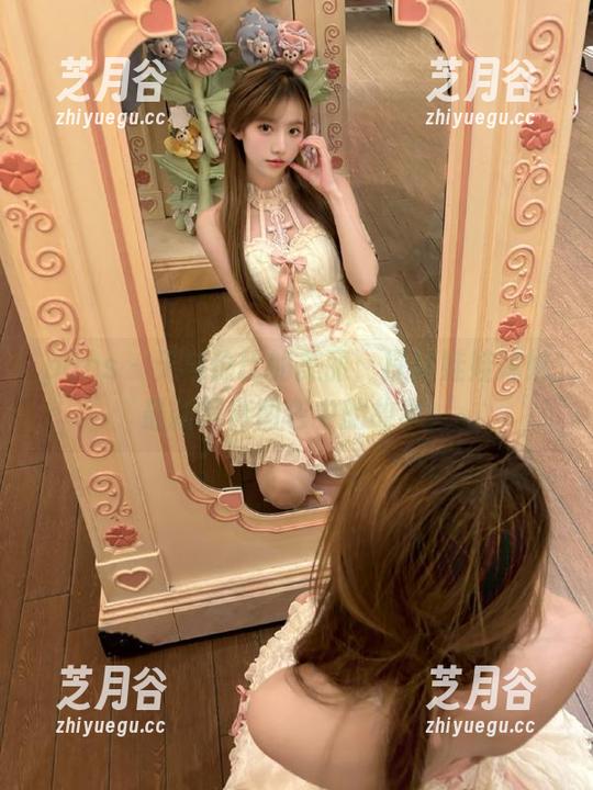 pans-娃娃 pans - 无与伦比的美丽:探秘娃娃妹妹最新写真图包中的故事!