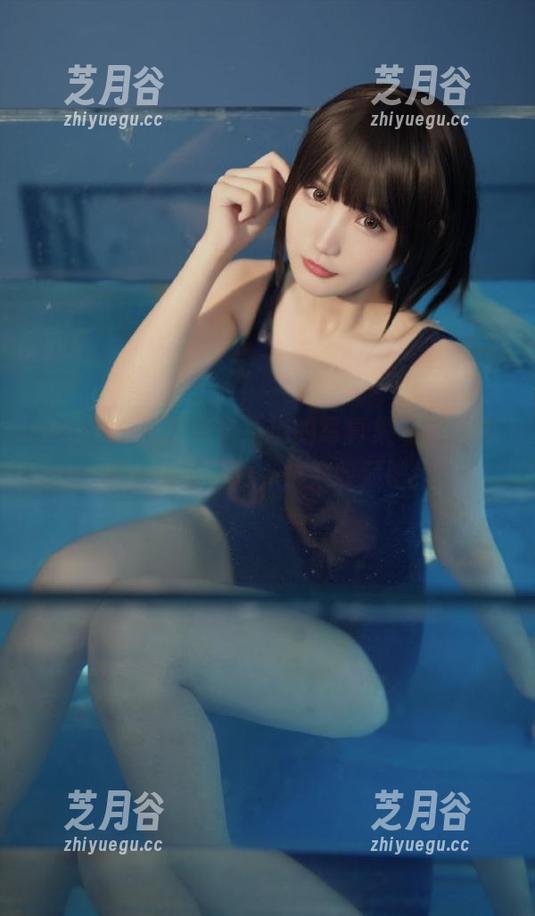pans-思思 pans - 思思亲自拍摄的写真集《死库水》,免费下载,快来收藏吧!