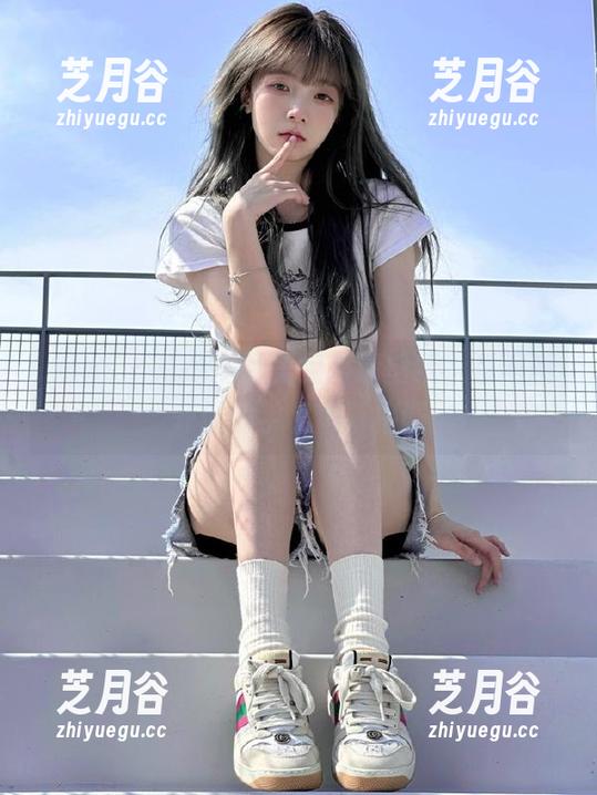 pans-雨涵 pans - 精选雨涵美足高清壁纸,瞬间提升你的手机屏幕格调