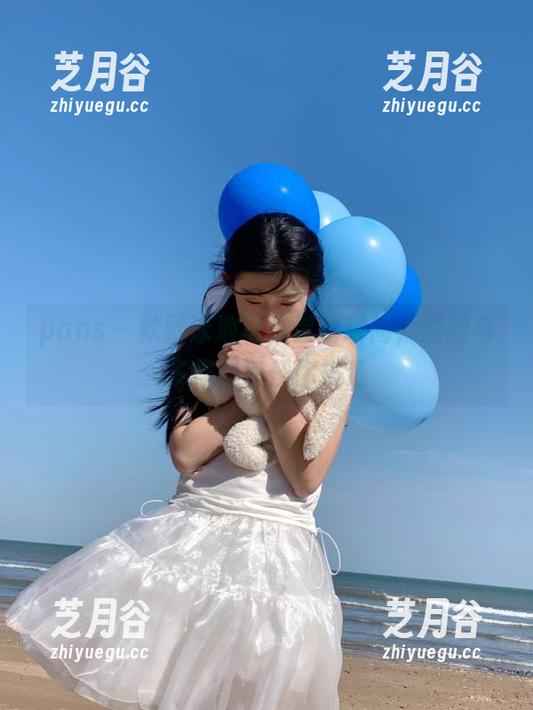 pans-默默 pans - 默默泳池写真灵动瞬间,原图与多样图包任你挑选