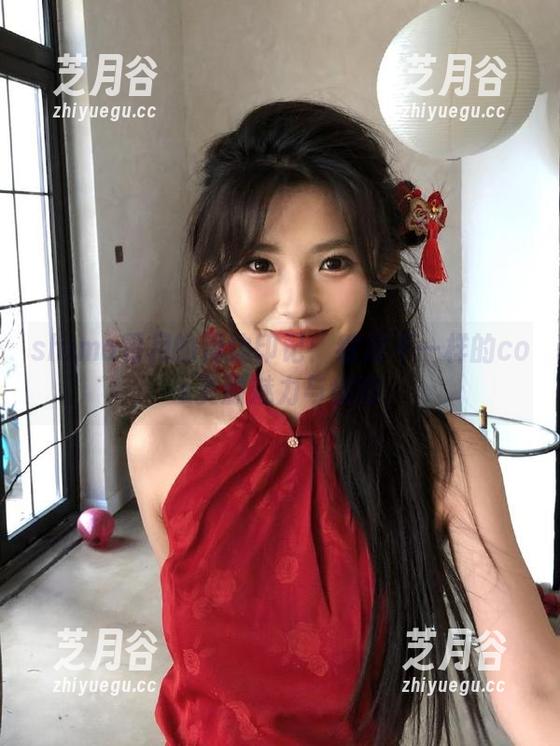 shimo霜月 shimo霜月的海边印记:绽放不一样的cos资源魅力与创意