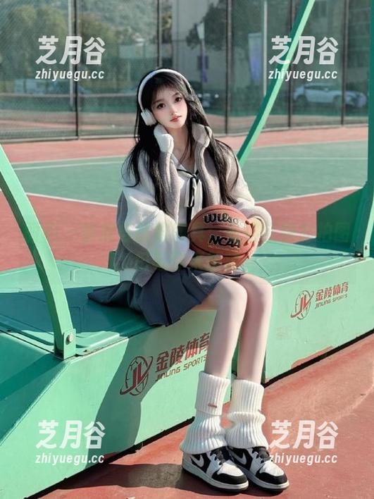 丽柜-司琪 丽柜 - 俏皮与优雅兼具:司琪红裙私拍图包等你来解锁