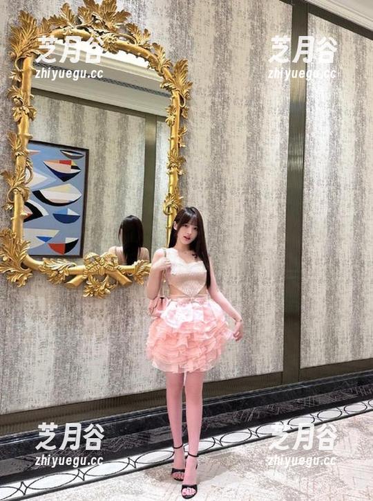 丽柜-团子 丽柜 - 团子的浴室心语:私拍美图捕捉那些难忘的瞬间与细腻情感