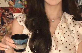 丽柜 – 王欣竹温柔写真合集，更新更多动人瞬间等你来欣赏