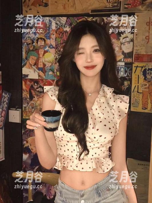 丽柜-王欣竹 丽柜 - 王欣竹温柔写真合集,更新更多动人瞬间等你来欣赏