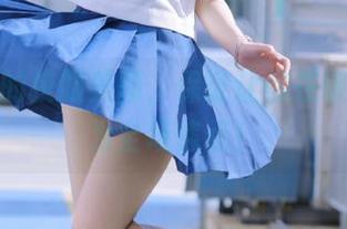 九柒喵的校服美图，保证让你在课堂上成为全场焦点！