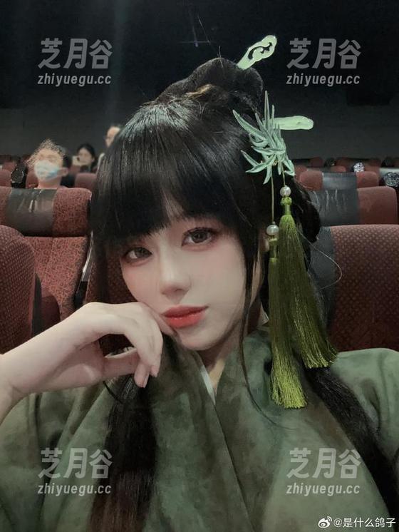 九言 九言裸足作品合集:每一张都是艺术,丰富你的视觉资源库!